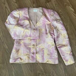 Elegant 1980s Peacock Feathers Pink Pastel Gold Metallic 4 Button Blazer Jacket
